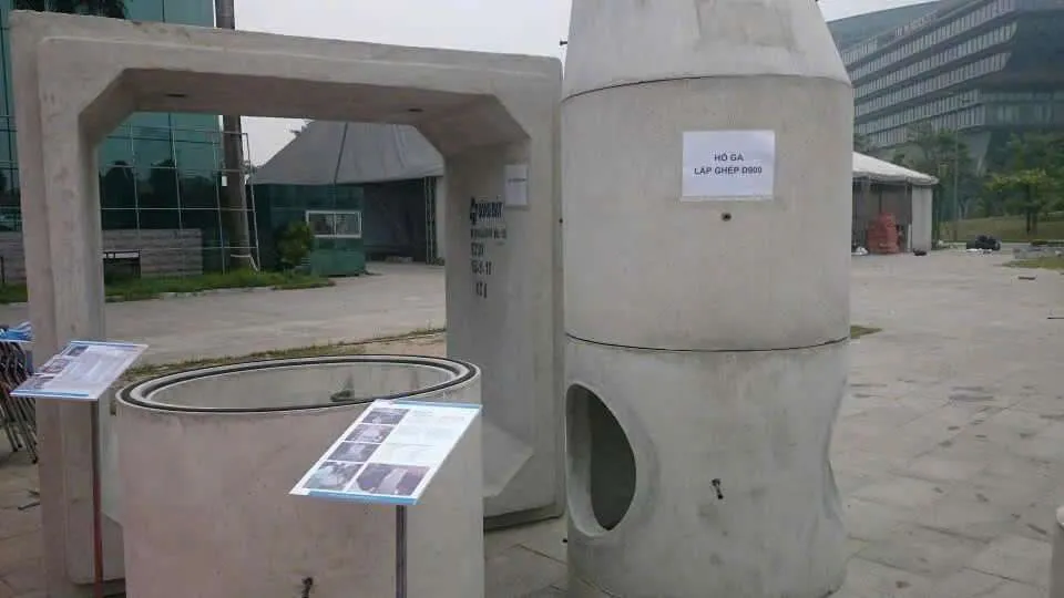 Hố ga lắp ghép